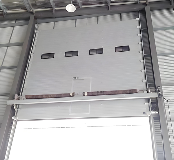 哈密工业滑升门