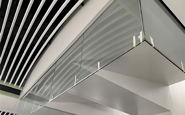 哈密玻璃挡烟垂壁