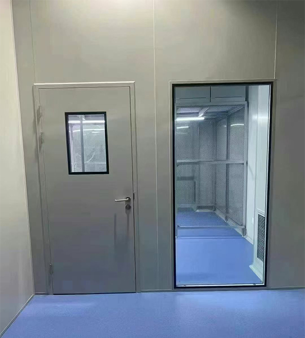 学校教学楼完成哈密防火门标准化安装 学校教学楼完成哈密防火门标准化安装